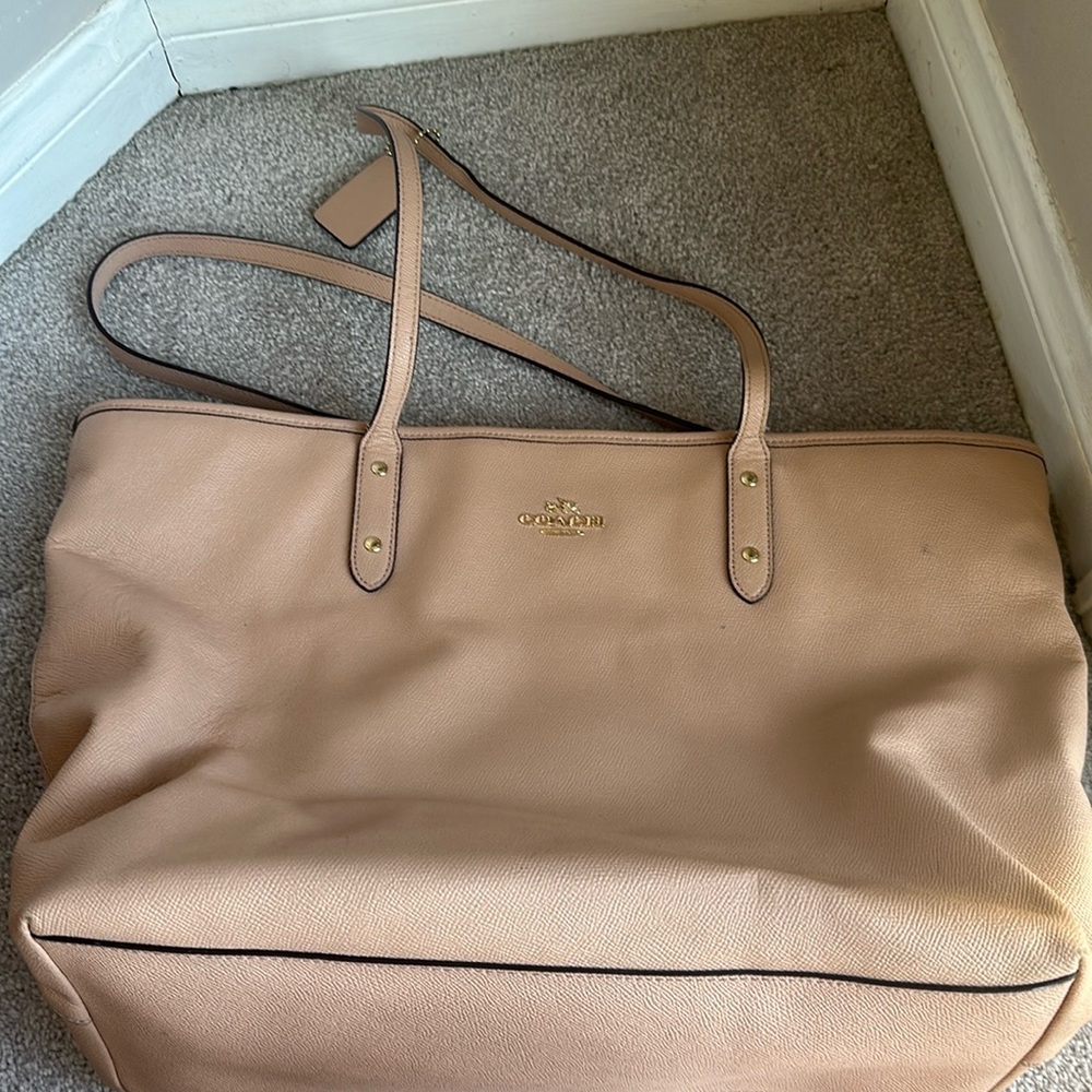 Coach tote